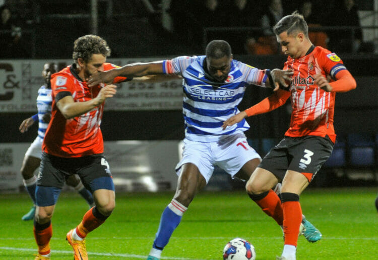 Luton Town v Reading