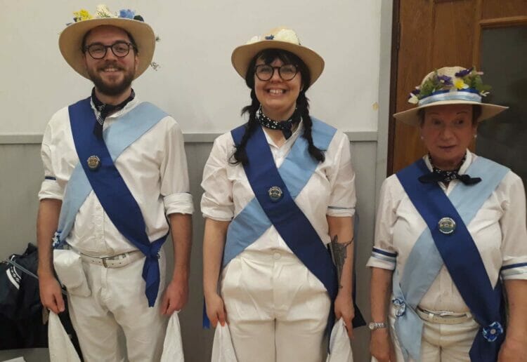 Hurst Morris People are raising money for Katharine House Hospice in memory of their youngest recruit?s mum. Jess Tyers (pictured centre) begins her first summer season this May. Also pictured are Rich Mason of Wokingham (left) and Fran Youe of Reading