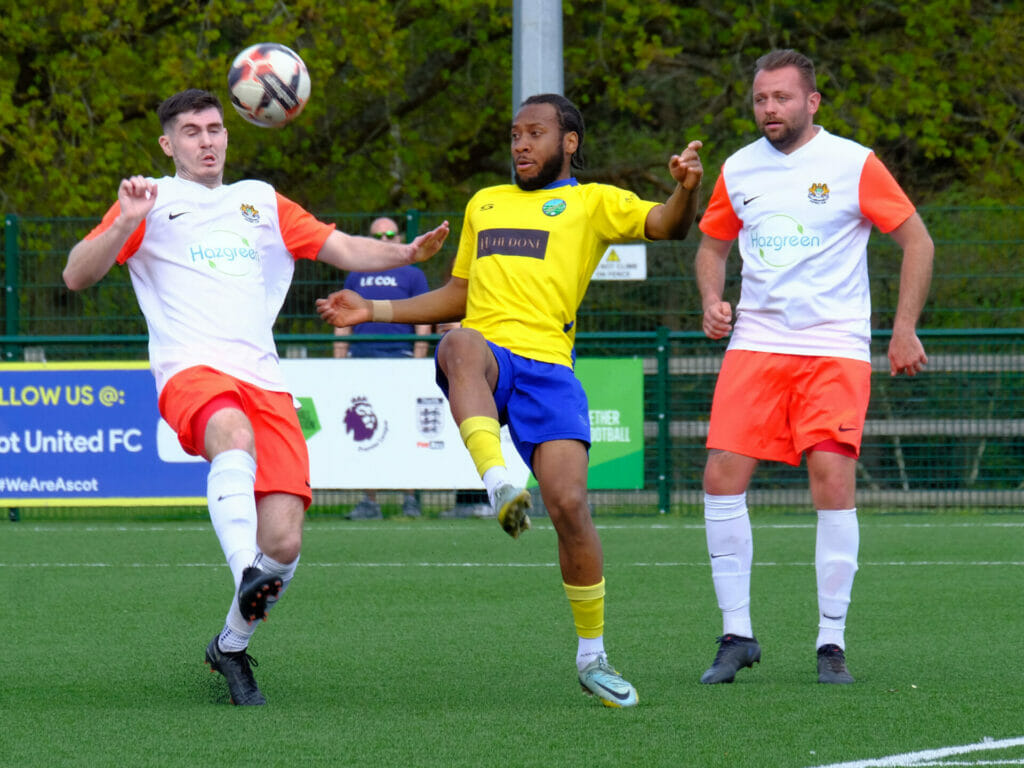 Ascot United v North Greenford United Pictures: Andrew Batt