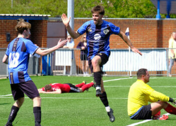Wargrave v Reading YMCA Pictures: Andrew Batt