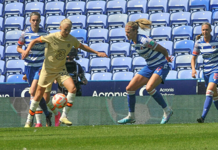 Reading Women v Chelsea Women Pictures: Steve Smyth