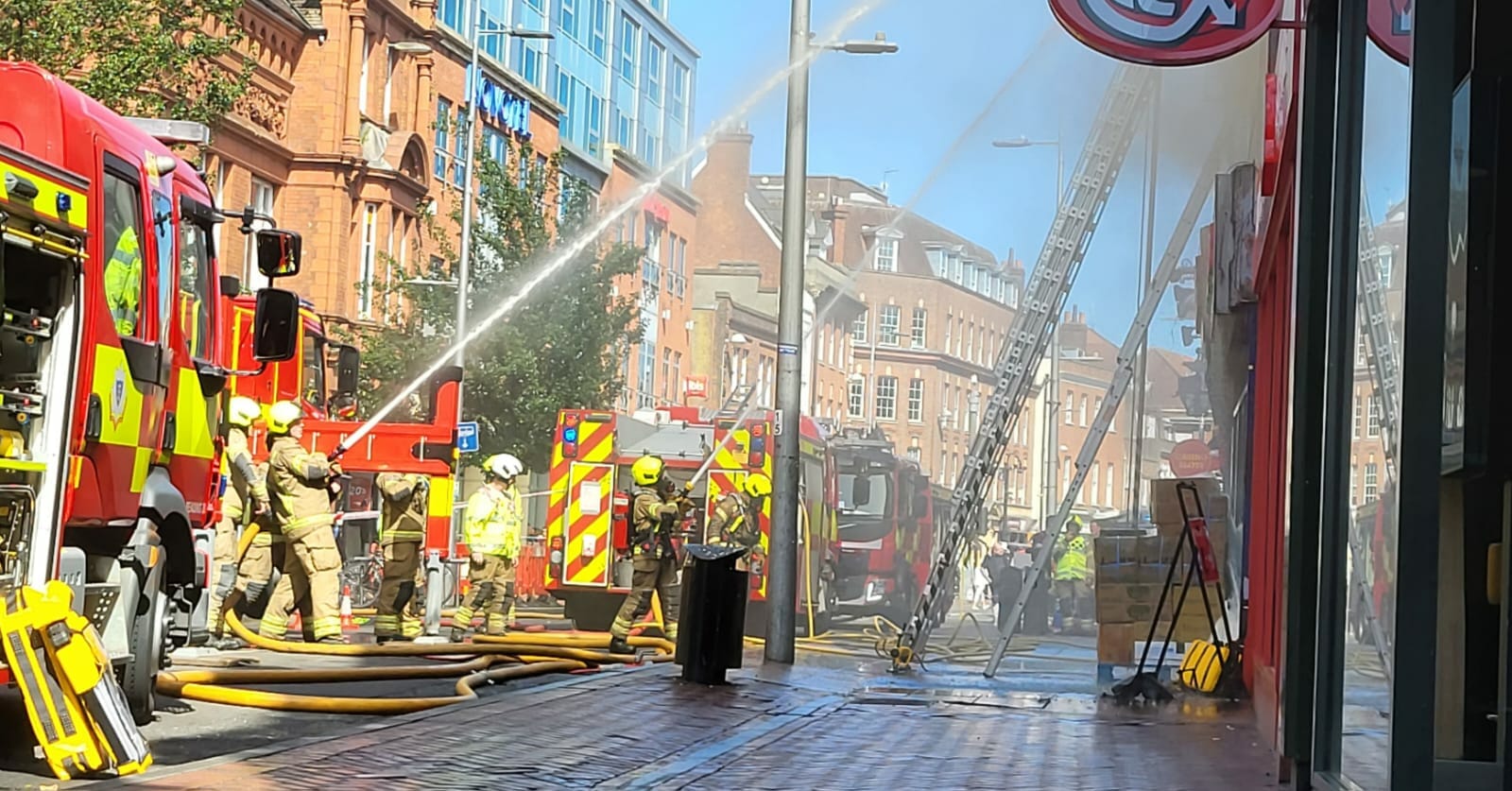 IN PICTURES Fire at Cmart store in Reading town centre Reading