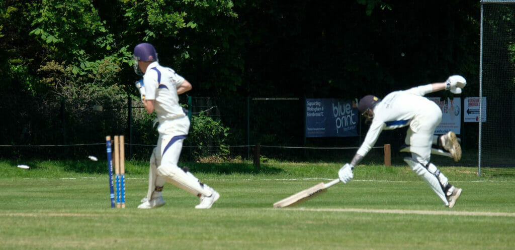 Emmbrook and Bearwood v Wraysbury Pictures: Andrew Batt