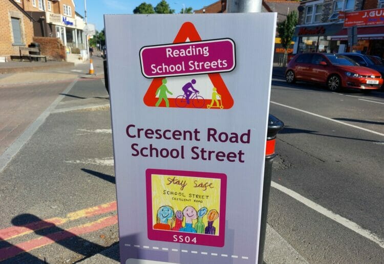 The Crescent Road School Street runs mornings and afternoons