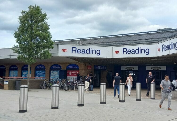 Closures of ticket offices would impact services at Reading's railway stations