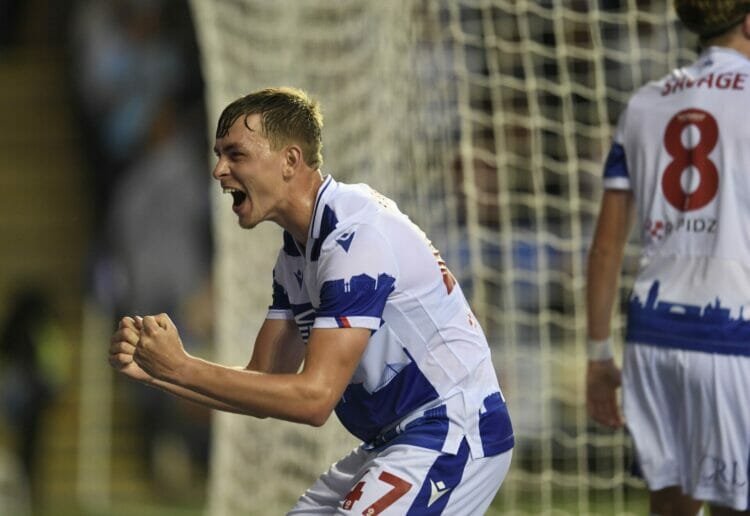 Reading v Cheltenham Town Pictures: Luke Adams