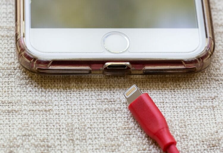 A phone charging service will be available for Reading Festival visitors Picture: Pixabay