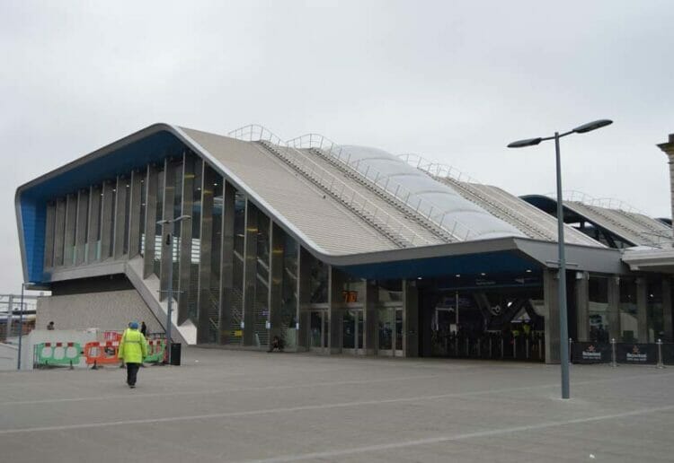 Reading Station