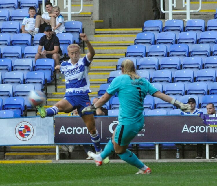 Reading Women v Charlton Athletic