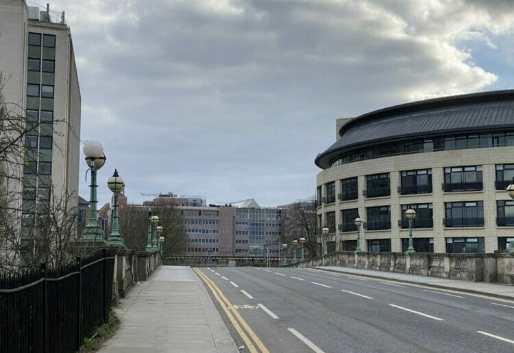 Reading Bridge Picture: Phil Creighton