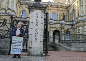 Activists stage vigil outside Reading Crown Court as part of Defend Our Juries campaign