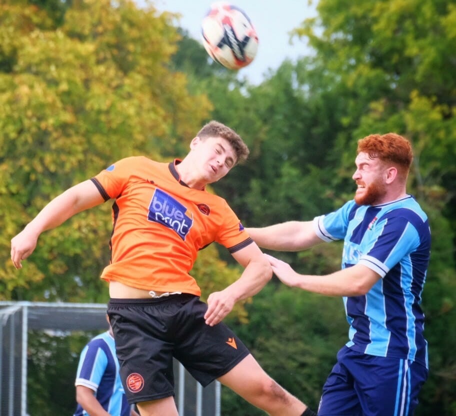 Wokingham & Emmbrook v Chalfont St Peter Pictures: Andrew Batt