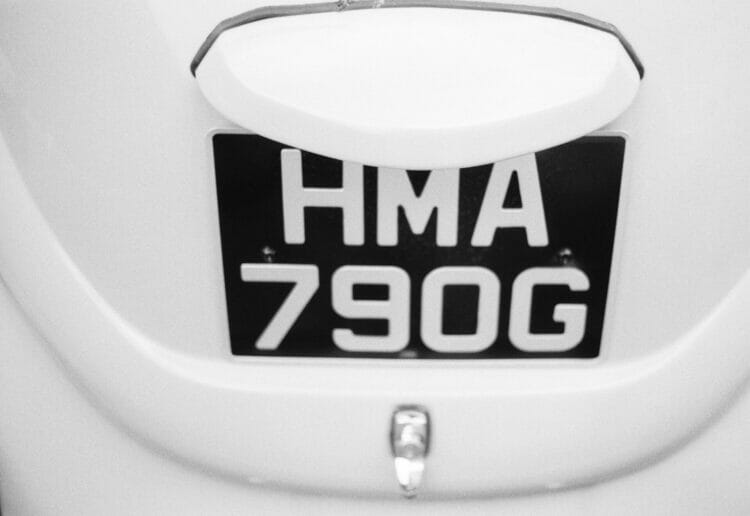 A car with a numberplate on it Picture: Annie Spratt on Unsplash