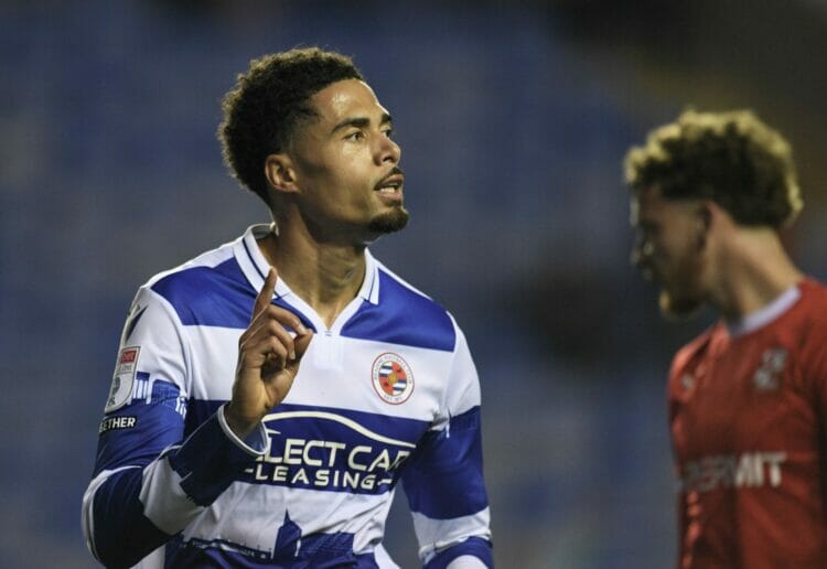 Reading v Swindon Town