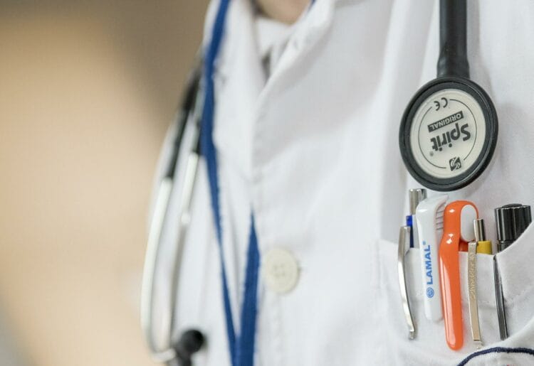 The new GP access recovery plan has seen nearly 4,000 additional staff recruited in GP practices across the South East since 2019. Picture: Darko Stojanovic via Pixabay