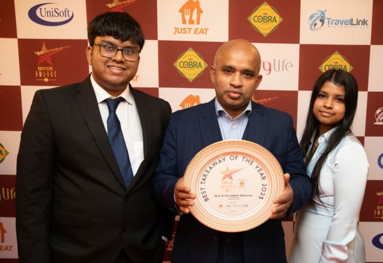 Mohammad Nunu from Heat and Eat with his Curry Life award