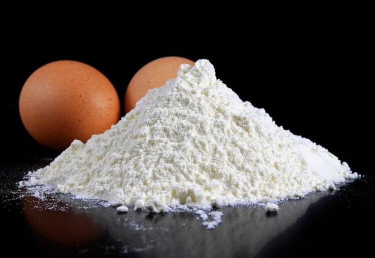 Flour and eggs Picture: Pixabay