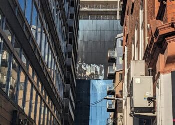 Significant damage to building site as emergency services sent to area around Reading station after thick smoke seen in town centre