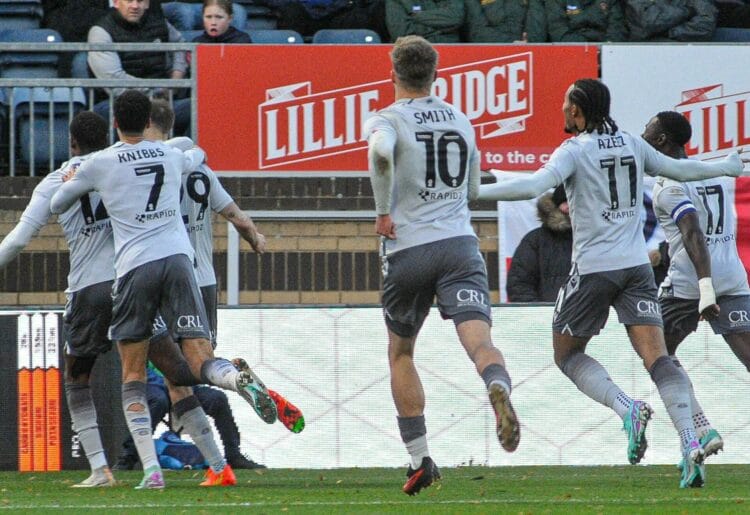 Wycombe Wanderers v Reading



Reading's Second goal
