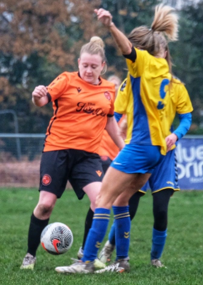 Wokingham & Emmnrook Ladies FC Pictures: Andrew Batt