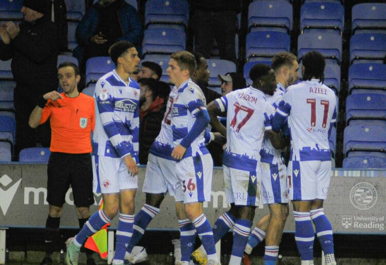 Reading v Oxford United Pictures: Steve Smyth