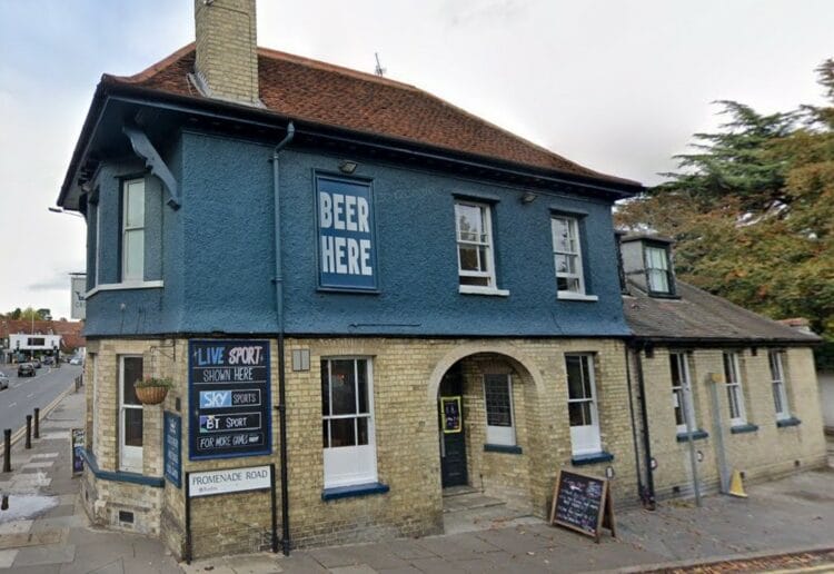 The Crown pub in Caversham is seeking to alter its licensing conditions to open for longer Picture: Google Maps/Local democracy reporting service