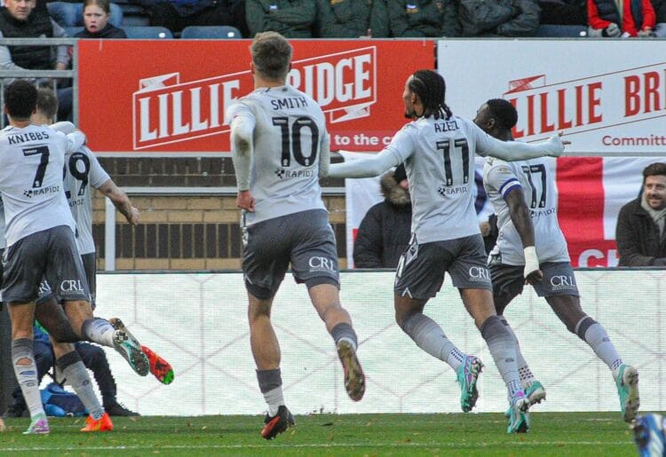 Wycombe Wanderers v Reading

Reading's Second goal