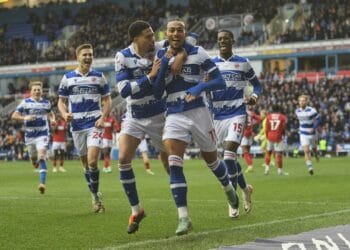 Reading v Charlton Athletic Pictures: Steve Smyth, Luke Adams