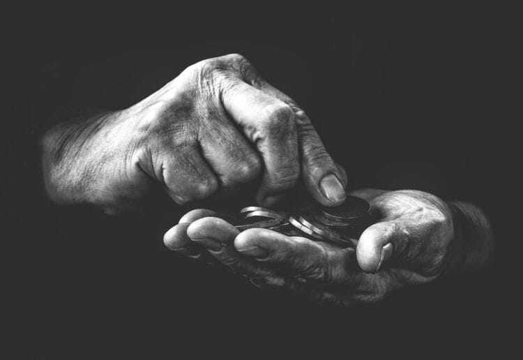 A new report shows that three in five children in the south east facing hardship  are doing so as a result of parents struggling to find work. Picture: Frantisek Krejci from Pixabay