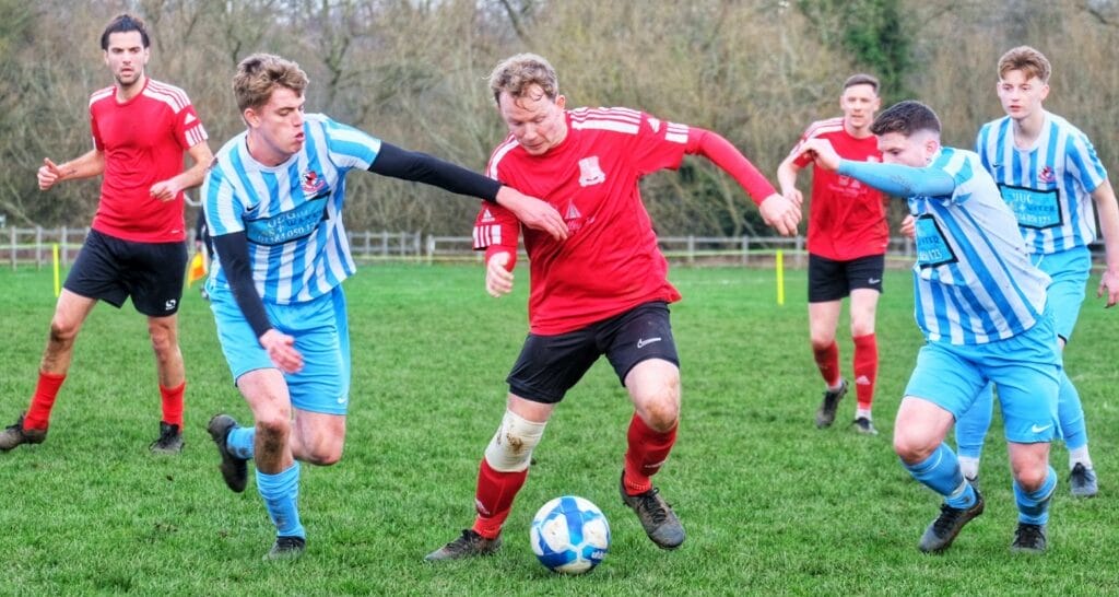 Wargrave v Finchampstead Pictures: Andrew Batt