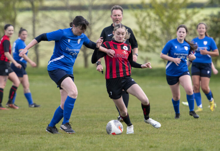 Goring United Woman vs Tilehurst Panthers FC Women at Sheepcot Field