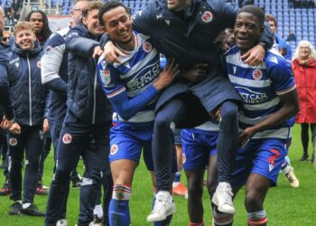 PICTURE GALLERY: Reading FC end League One season in style