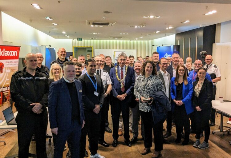 Officers from Thames Valley Police and staff from businesses were joined byLPA Commander Steve Raffield, the mayor of Reading, Cllr Tony Page, Reading BID's Alexa Volker, PCC Matthew Barber, and The Oracle's Andy Briggs. Picture: Jake Clothier