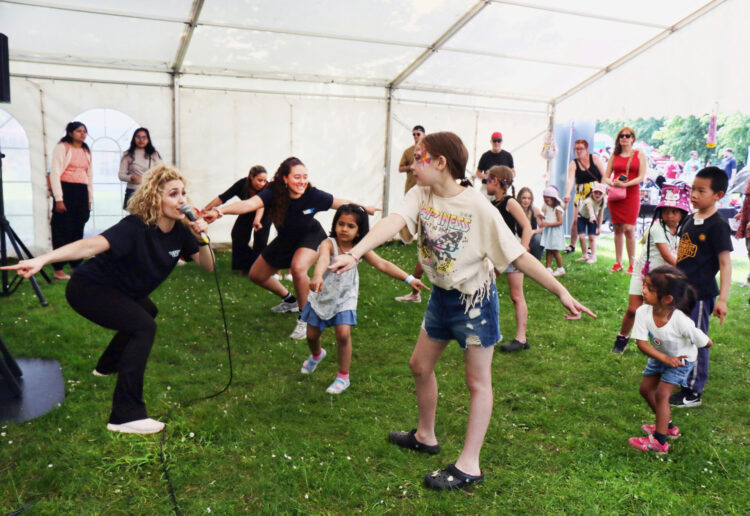 Fun at the Reading Children's Festival Picture: Dijana Capan/DVision Images