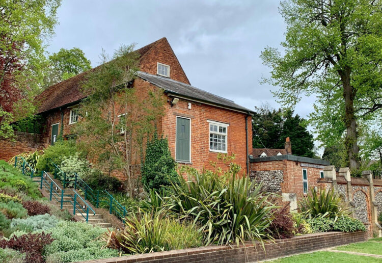 The Stables on Church Road is a Grade II listed building, which Reading Borough Council agreed to allow the theatre company to use, but now the theatre company is no longer able to make use of the building as it is unable to raise the funds required to maintain it. Picture: RABBLE
