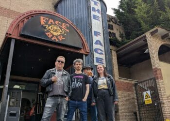 Facebar hosts rocking fundraiser to support RUCC’s aid efforts to Ukraine