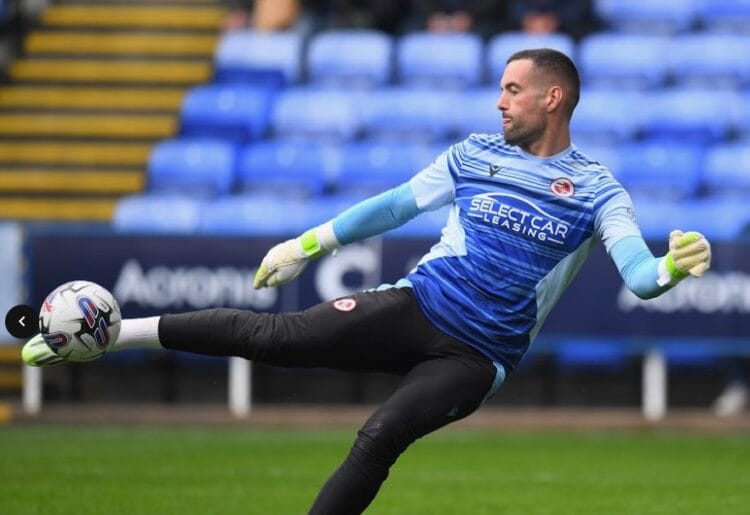 Reading FC - Dean Bouzanis