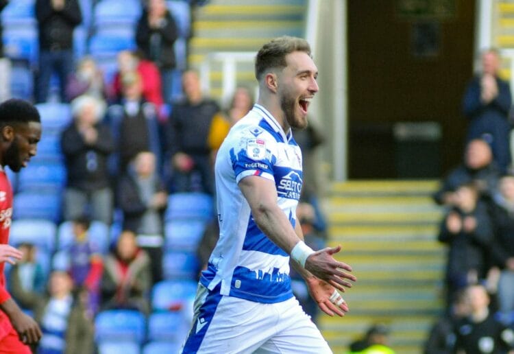 Reading v Shrewsbury

Reading Score