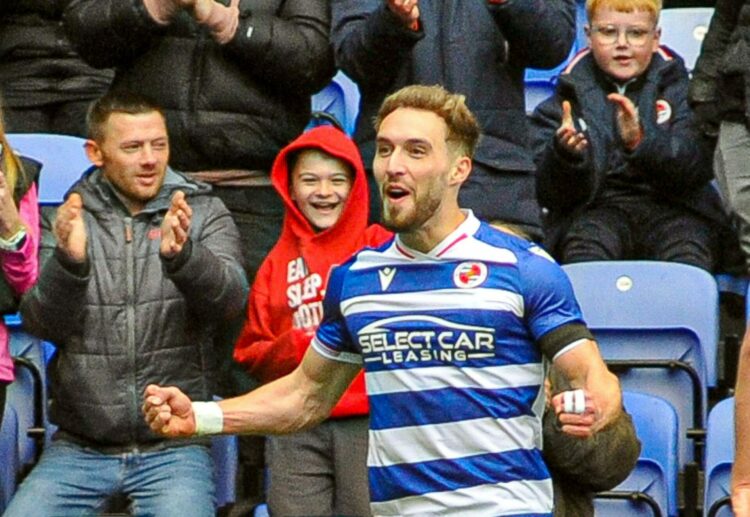 Reading v Blackpool

Reading's first goal.