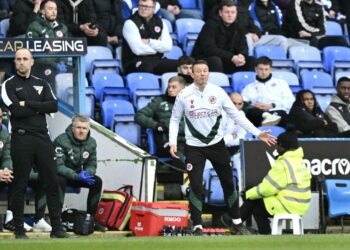 READING 0-3 BLACKPOOL: Tangerines crush spirit of a ‘First Nöel’ win for Hunt