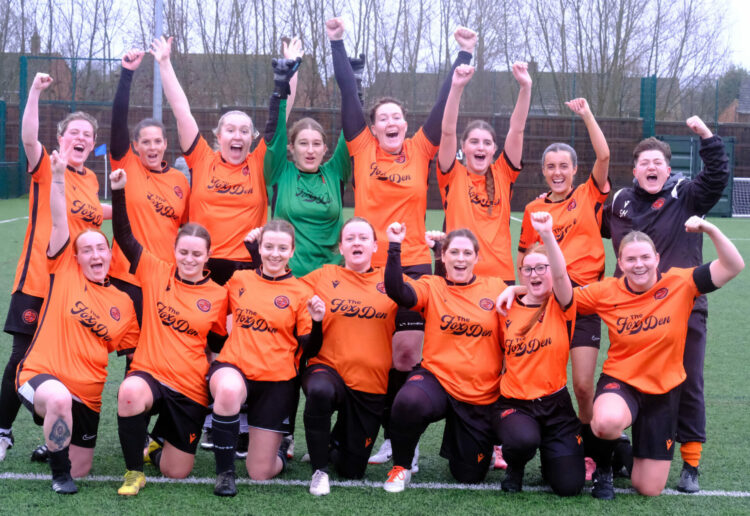 Wokingham Town Ladies Pictures: Andrew Batt