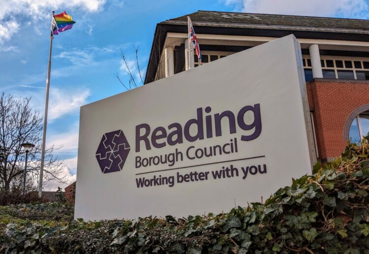 Reading Borough Council has responded to Green Party councillors's claims that recycling in the borough is being burned to fulfil contracts rather than recycled.