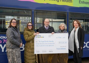 Reading Buses announce record-breaking fundraising total for Royal Berks Charity