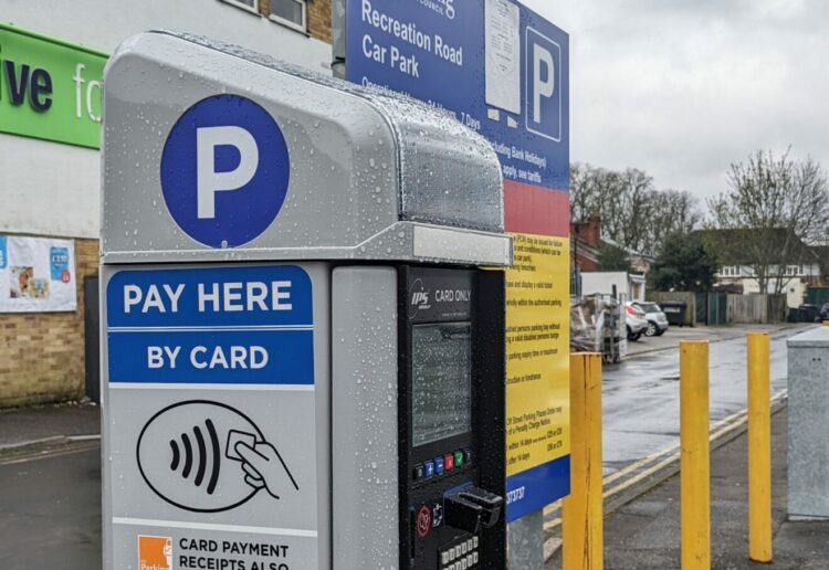 Reading Borough Council has proposed the rollout of a digital parking scheme aimed at helping residents book visitor parking online.