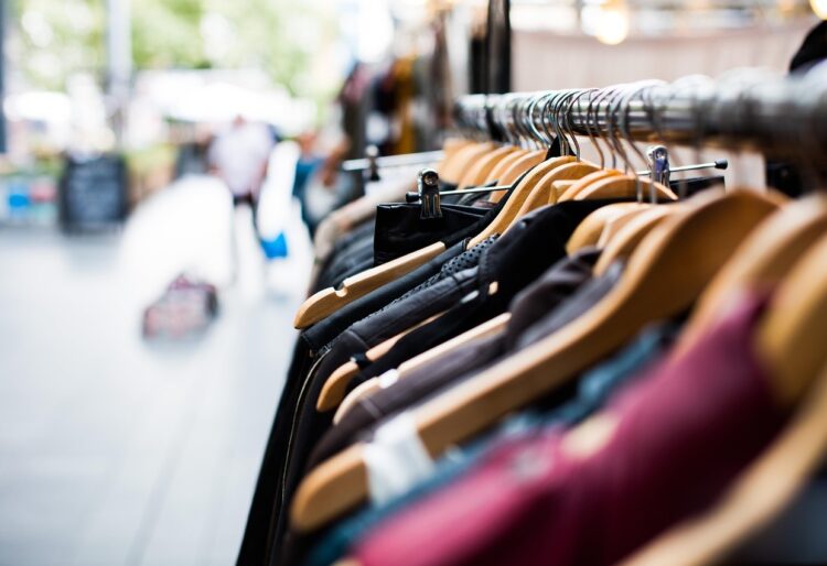 Find out how the high street is responding to changes in consumer habits, at Wokingham Positive Difference's September event in All Saints Church, Wokingham. Picture: Pexels via Pixabay.
