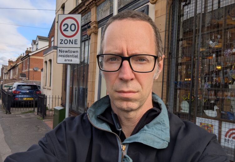 Cllr Rob White