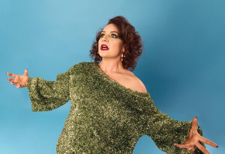Comedian Jessica Fostekew has announced a new headline stand-up tour,Iconic Breath, including a date here in Reading in February.