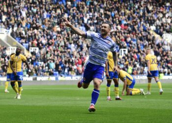 PICTURE GALLERY: Marriott continues stunning scoring form as Reading FC rescue point