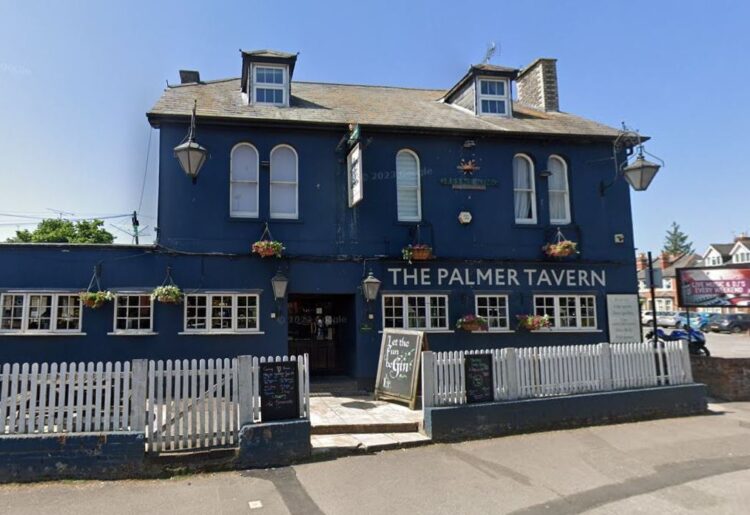 The Palmer Tavern has been named Green King's Pub of the Year in the recent franchisee awards.