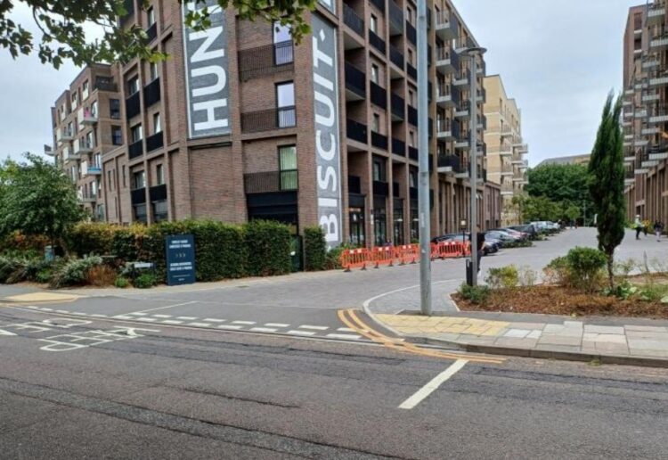 Advertising for Reading Riverworks at the Huntley Wharf development by the Berkeley Group. Credit: Reading Borough Council